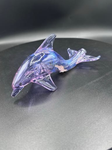 Preview pic of VIP Glass Dolphin #2