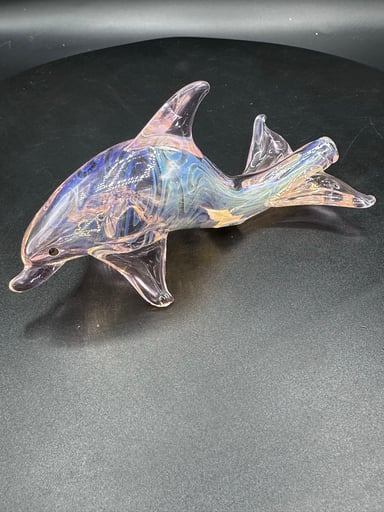 Preview pic of VIP Glass Dolphin #3