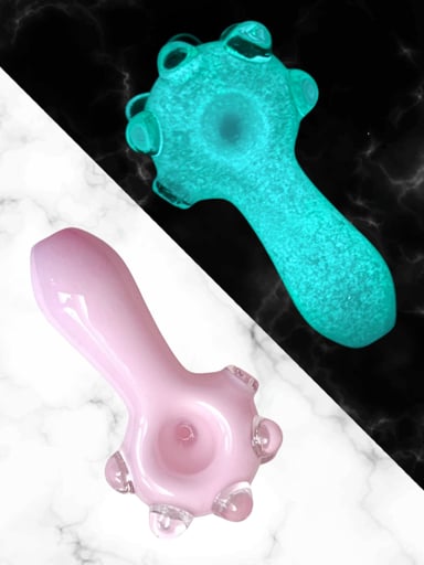 Preview pic of Glow in the Dark 🌟 Glass Marbled Handpipe in Light Pink