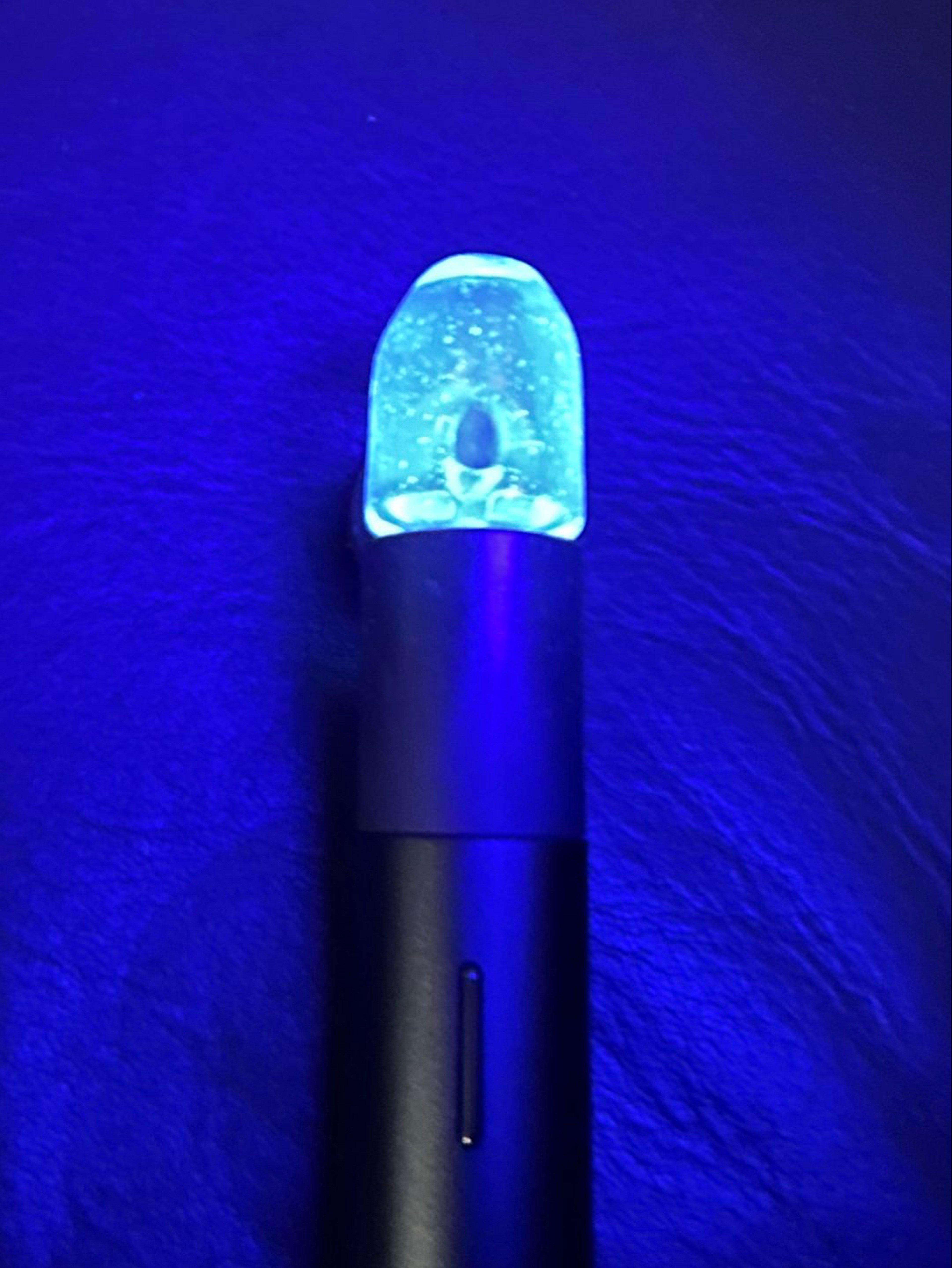 Preview pic of UV- Puffco Pivot mouthpiece