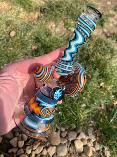 Preview pic of Lamar glass fire and ice beaker