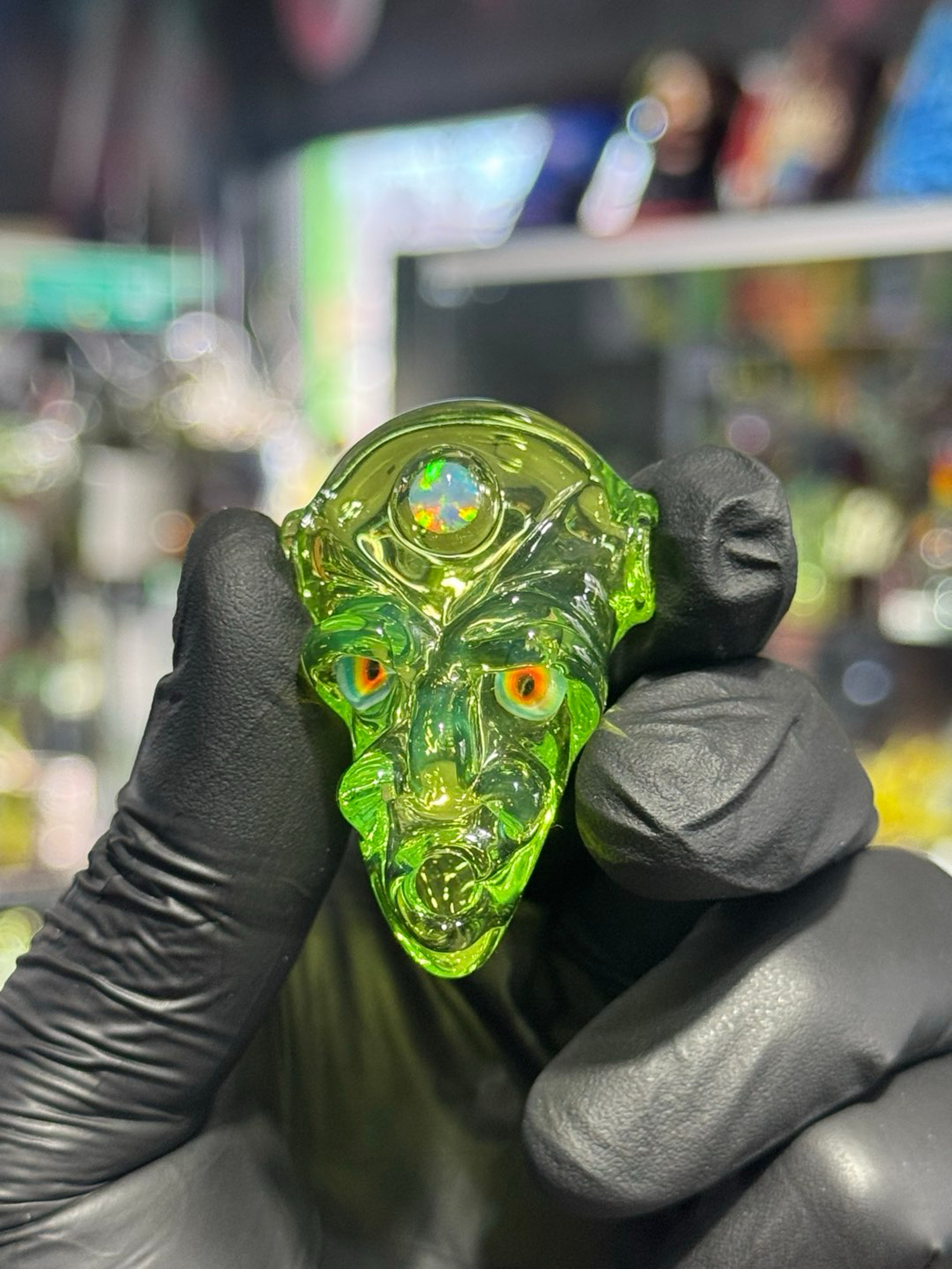 Shaman Head by Upgrade Glass image 0