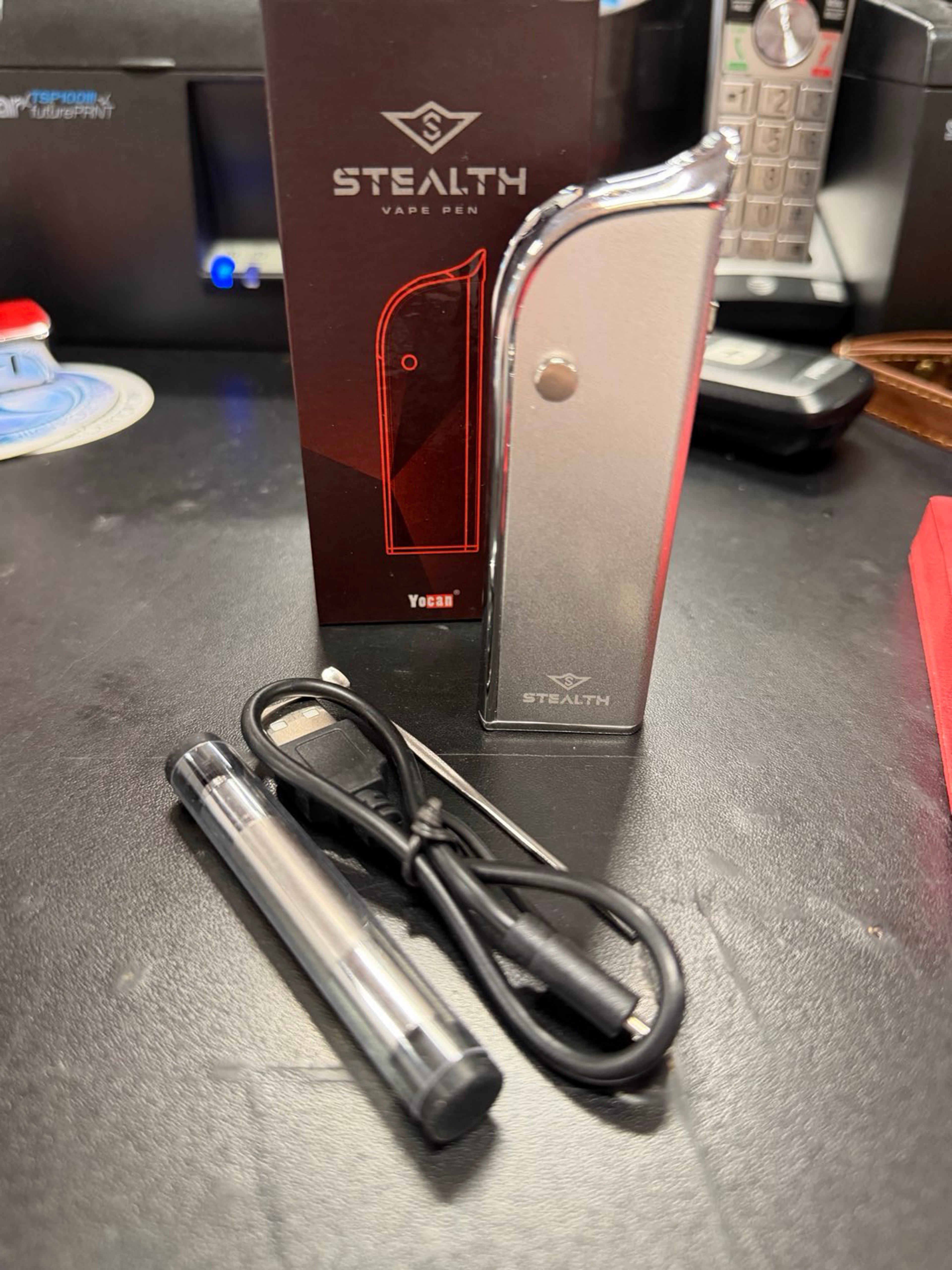 Preview pic of Yocan Stealth Silver
