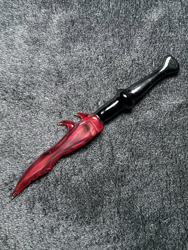 Preview pic of 1 of 1 Dragons Fang by MarvinsGlass 🐉