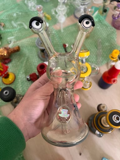 Preview pic of Slugworth snail