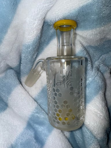 Preview pic of 14mm Bee Ashcatcher