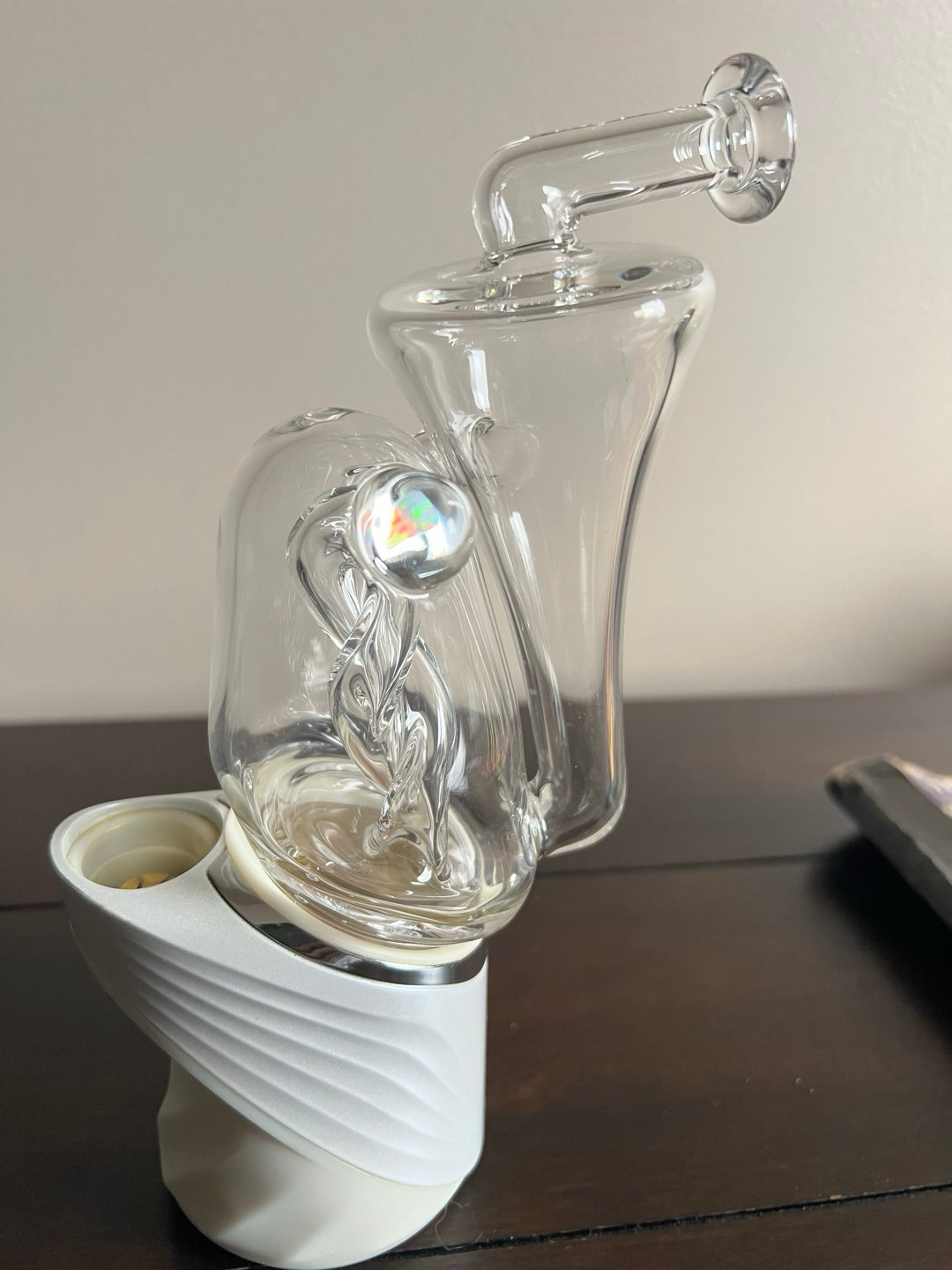 Knuckles glass V2 Recycler Puffco peak top image 0