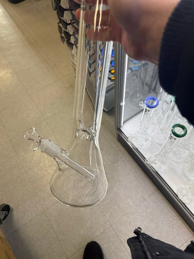 Preview pic of Diamond Glass Bong