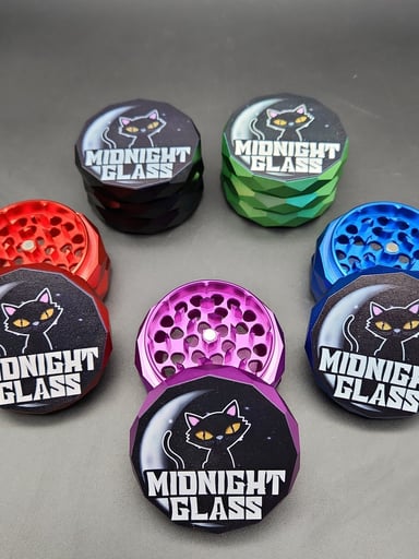 Preview pic of MIDNIGHT GLASS DIAMOND CARVED GRINDERS