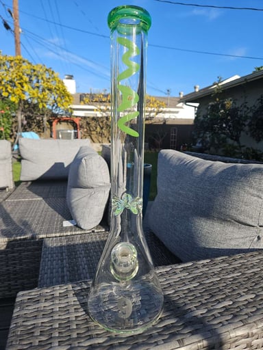 Preview pic of MAV Glass 18" Beaker - Heavy Duty 9mm - Green Logo