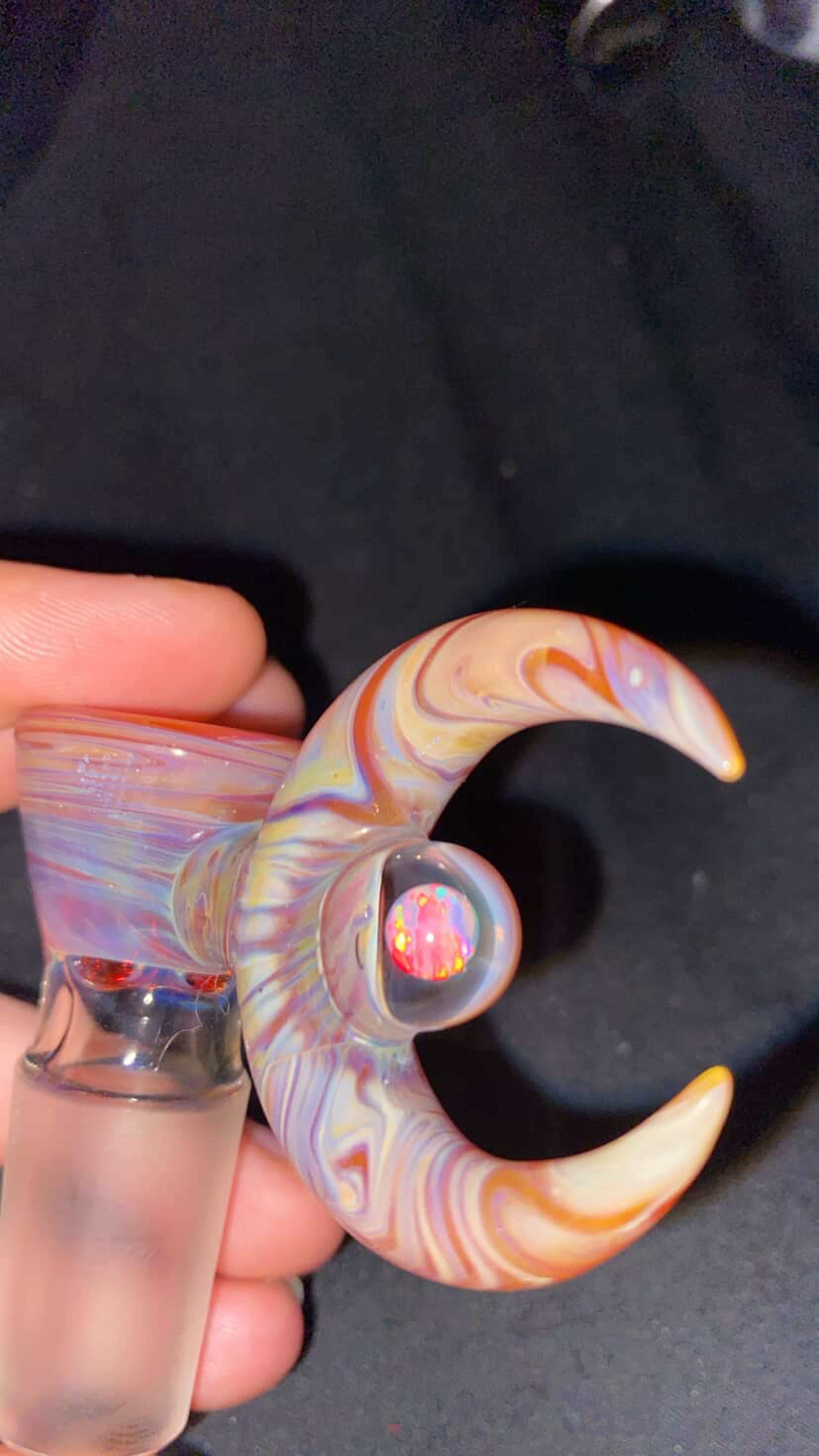 Caramel x gold ruby Mollo slide image 0