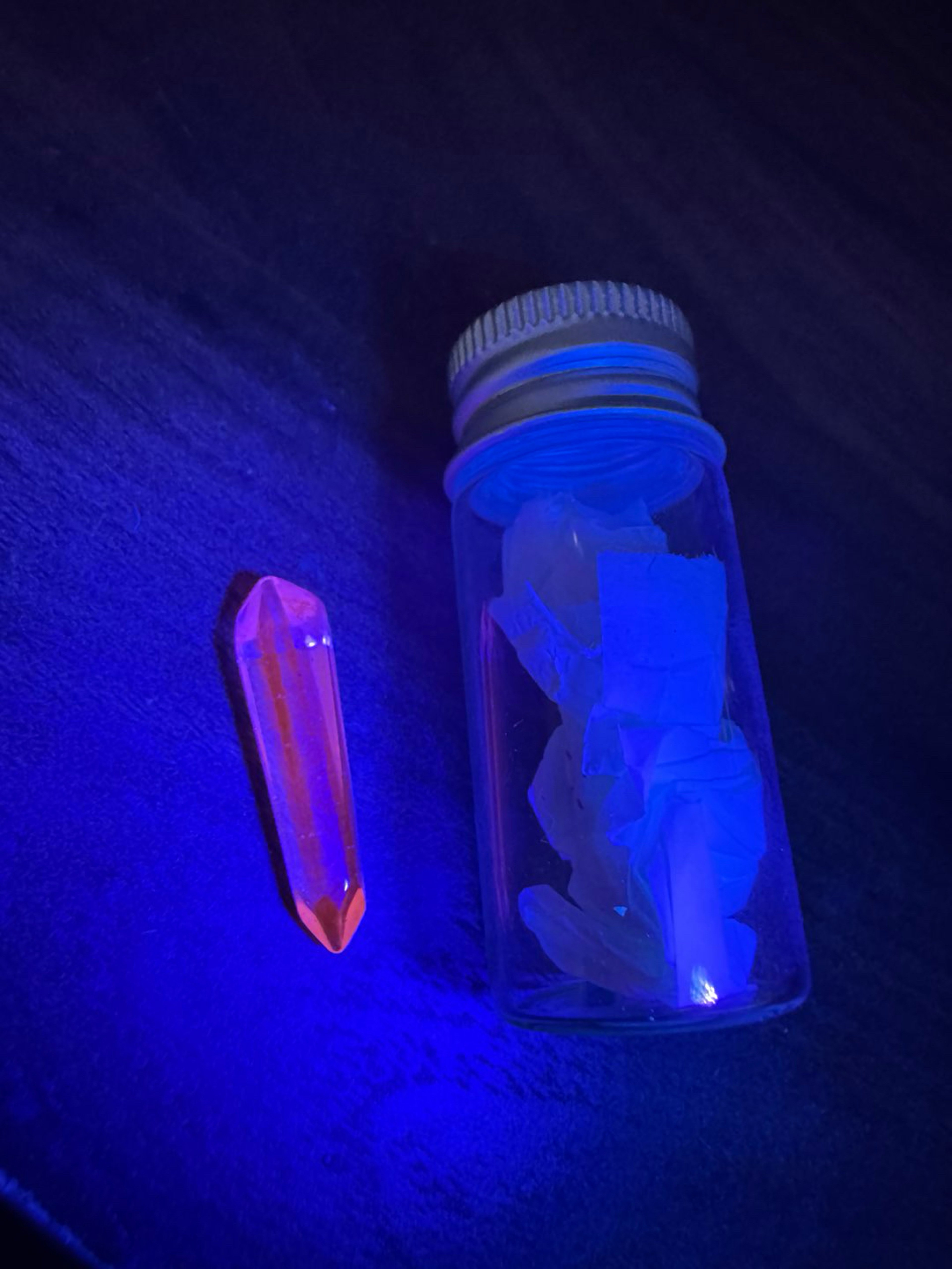 Preview pic of Phil Siegel Terp Crystal UV