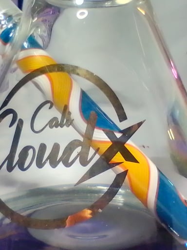 Preview pic of Cali Cloud X