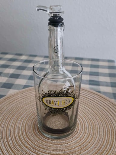 Preview pic of Gravitron Glass Gravity Bong