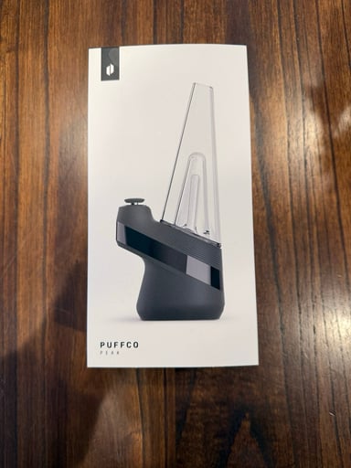 Preview pic of Puffco Peak v2 bundle