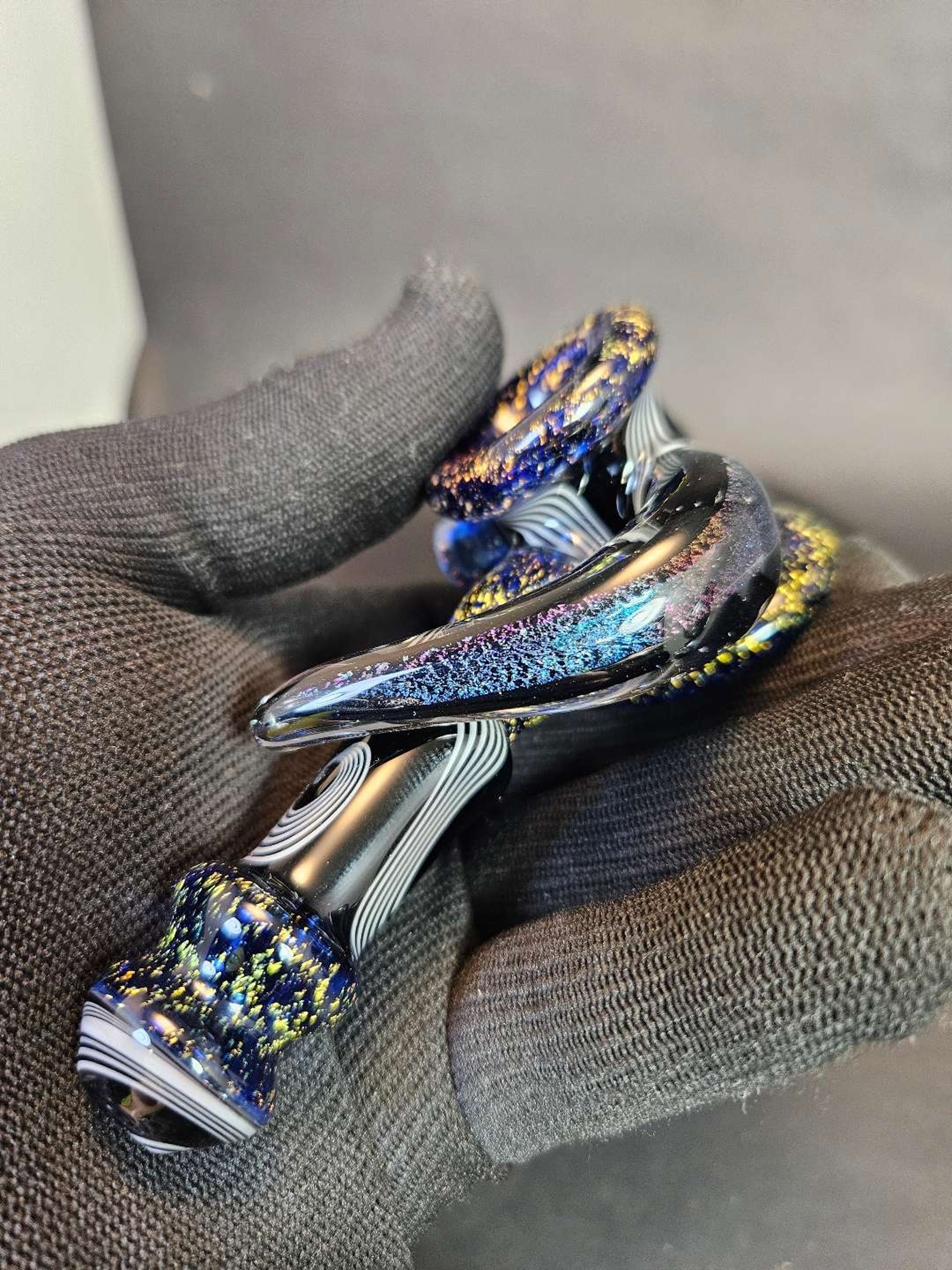 Dichro/black and white hammer image 0