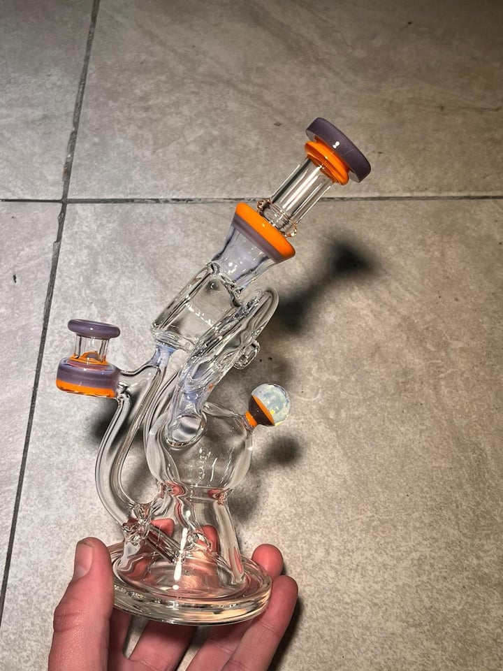 Ery Glass Kickback Recycler | Shop Ery Glass on GlassPass