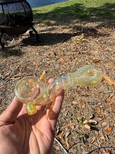 Preview pic of Silver and gold lock