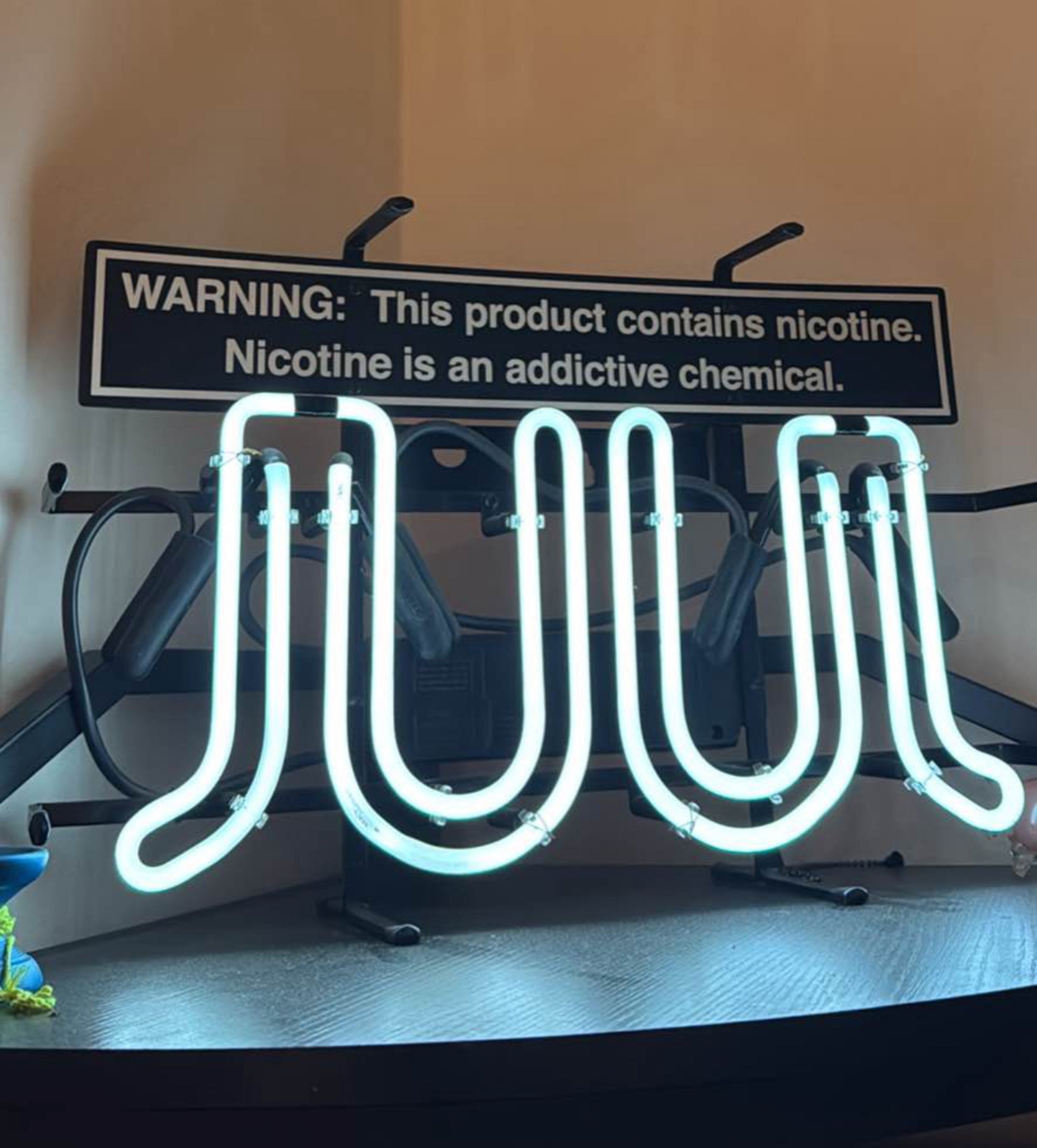 Preview pic of Official Juul Neon Licensed Shop Sign