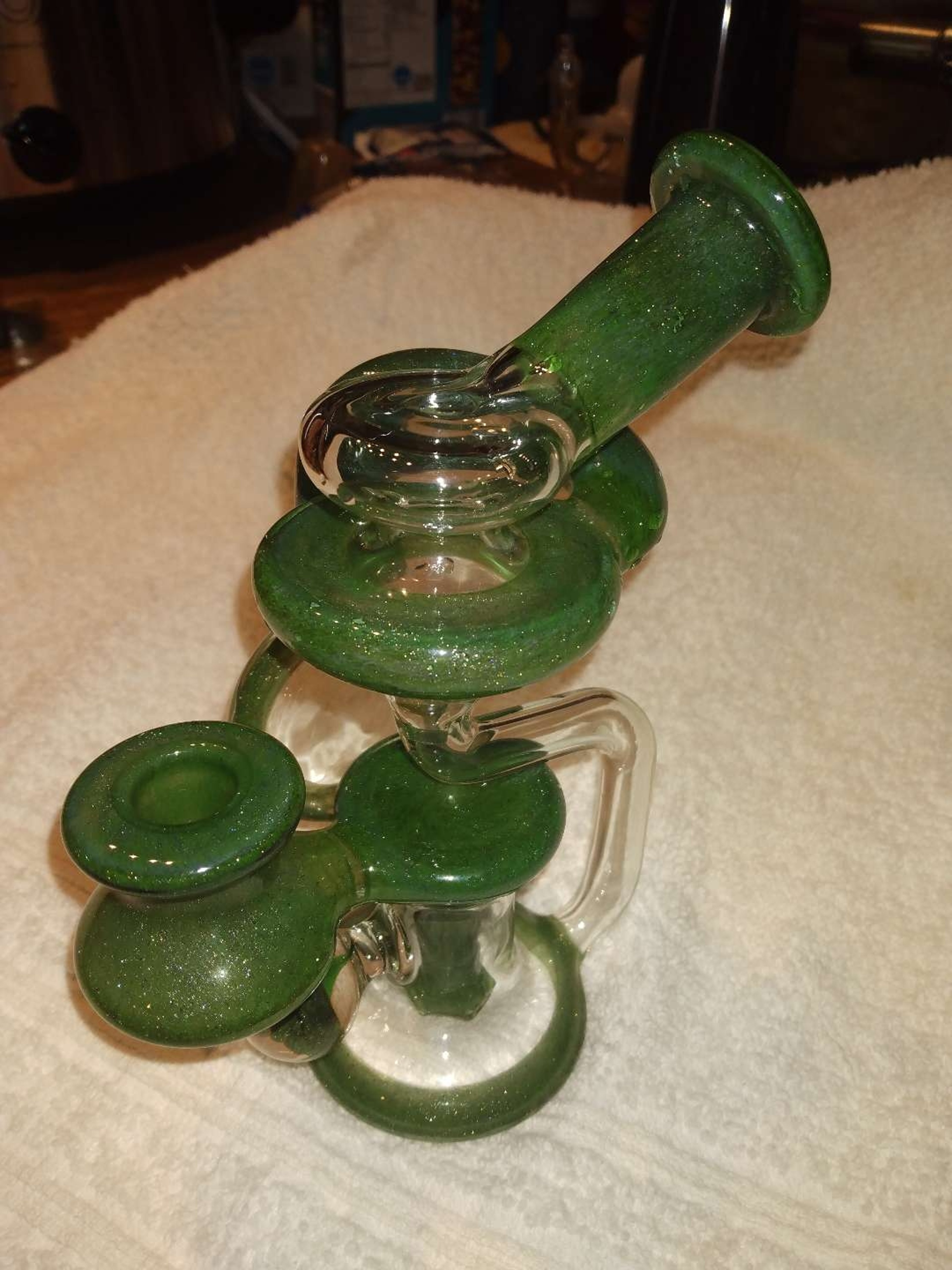 Isthmusgrower glass side car image 0