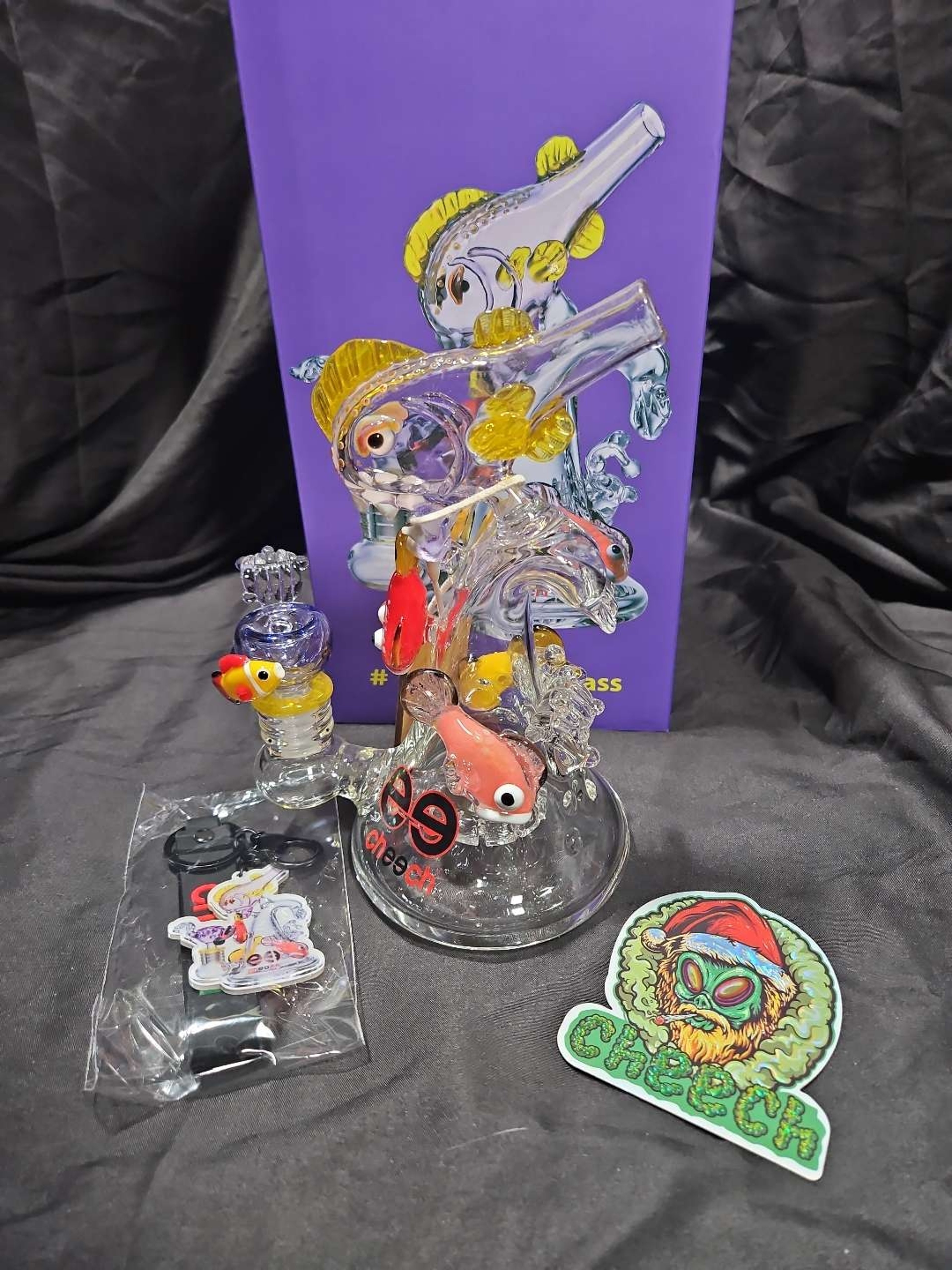 Cheech Fish-Themed Water Pipe – New / Unused – In Box image 0