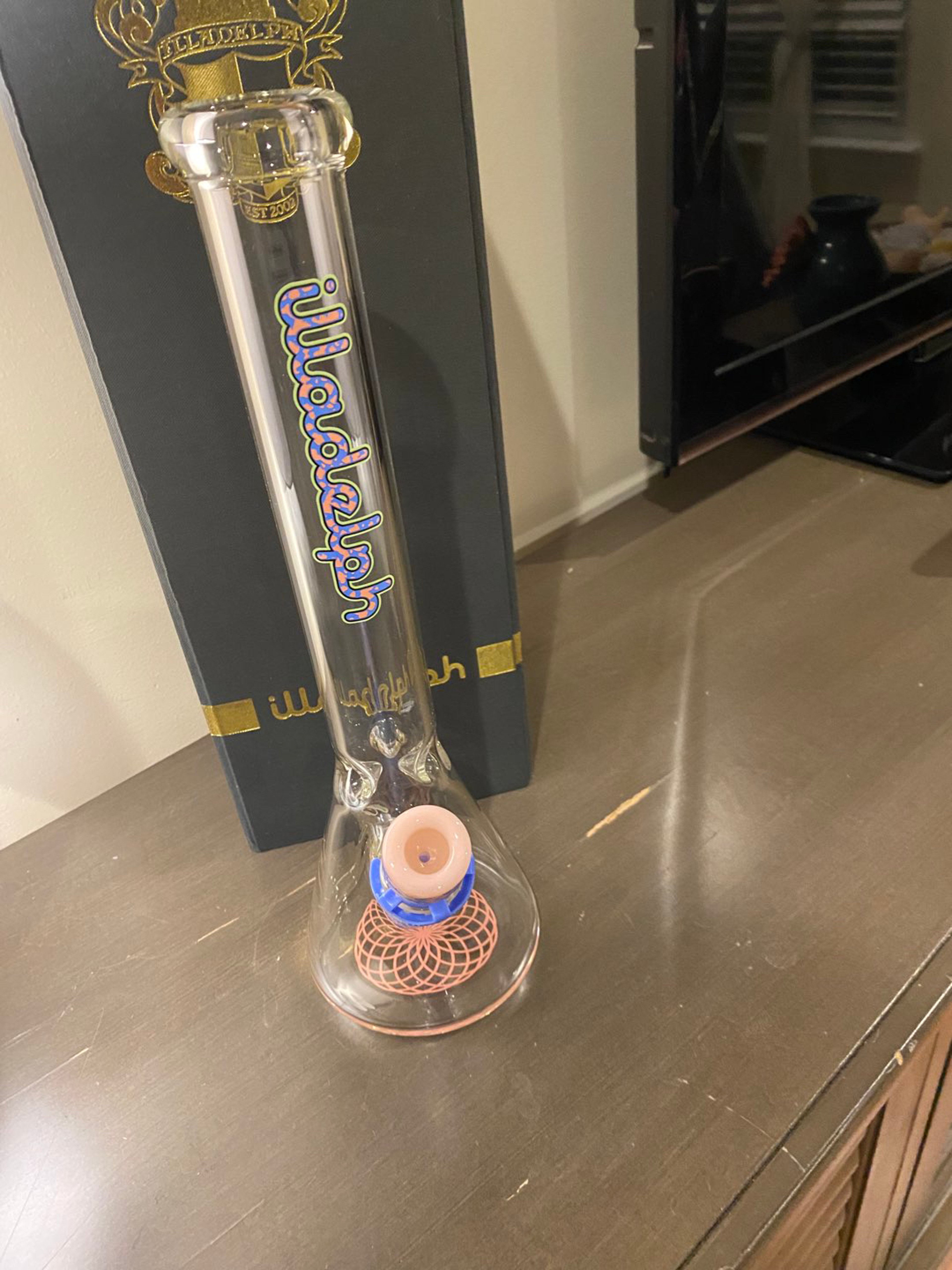 Preview pic of Illadelph 45mm 15’inch Beaker South Beach Edition VII