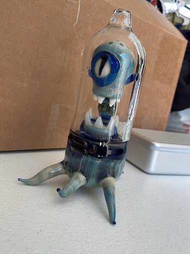 Preview pic of Cmor glass Simpsons