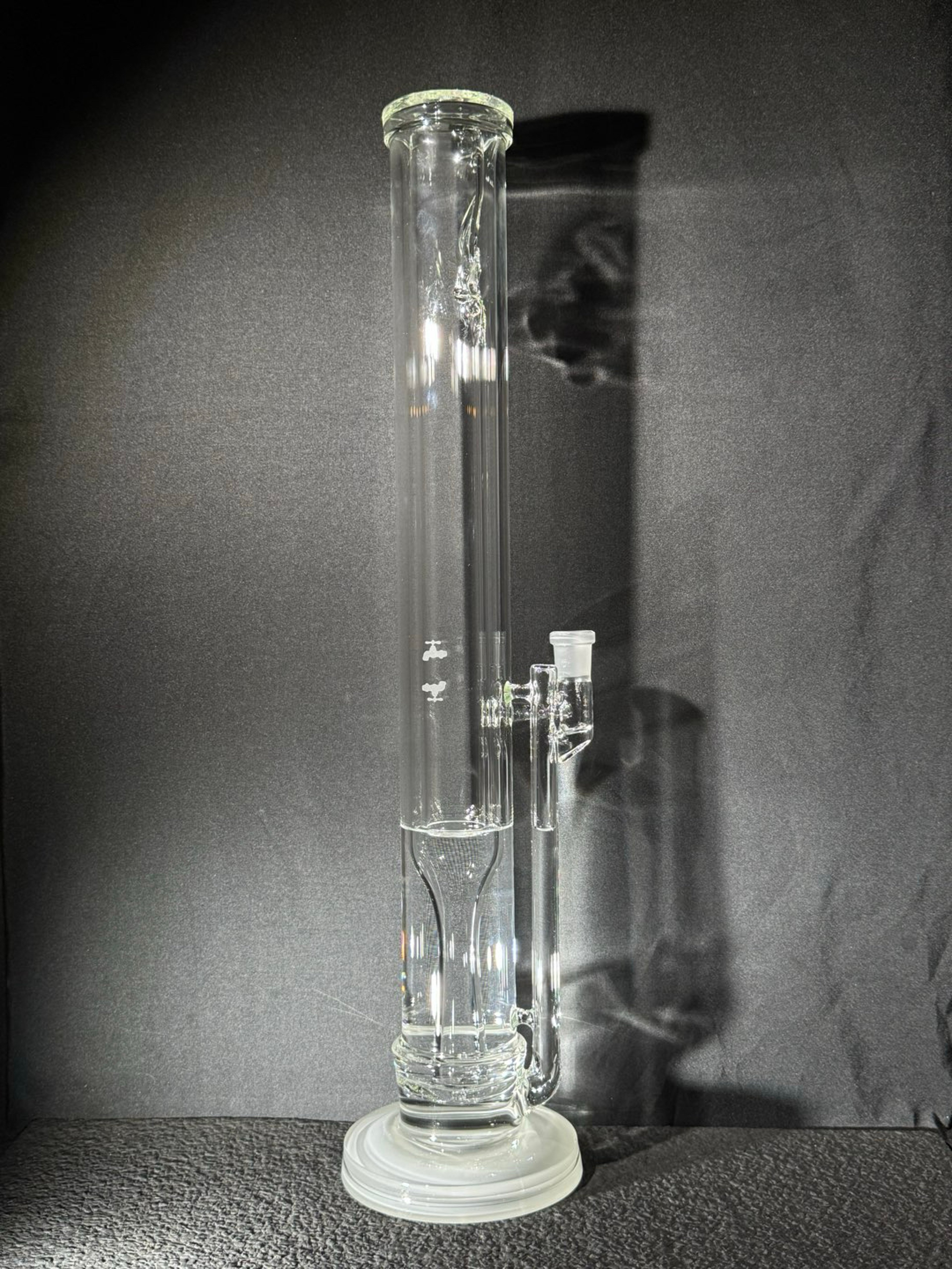 Preview pic of Hamm’s Waterworks Outside-in Bong