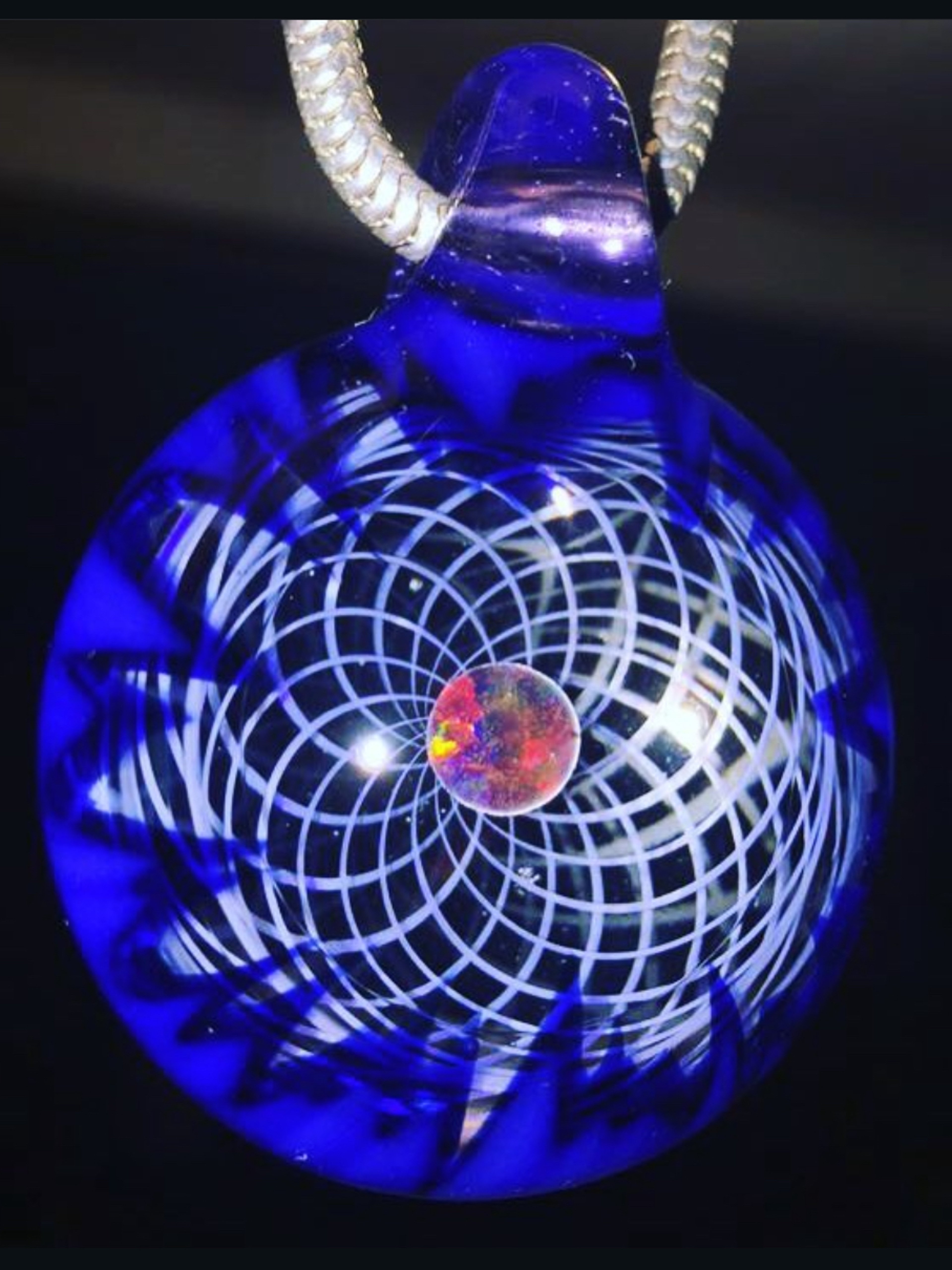 Preview pic of Blackfire retti pendant
