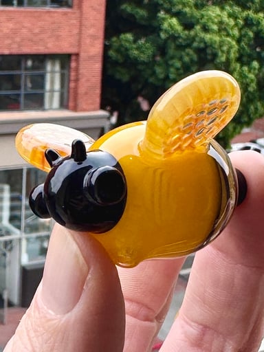 Preview pic of Joe Peters Bubble Cap Bee