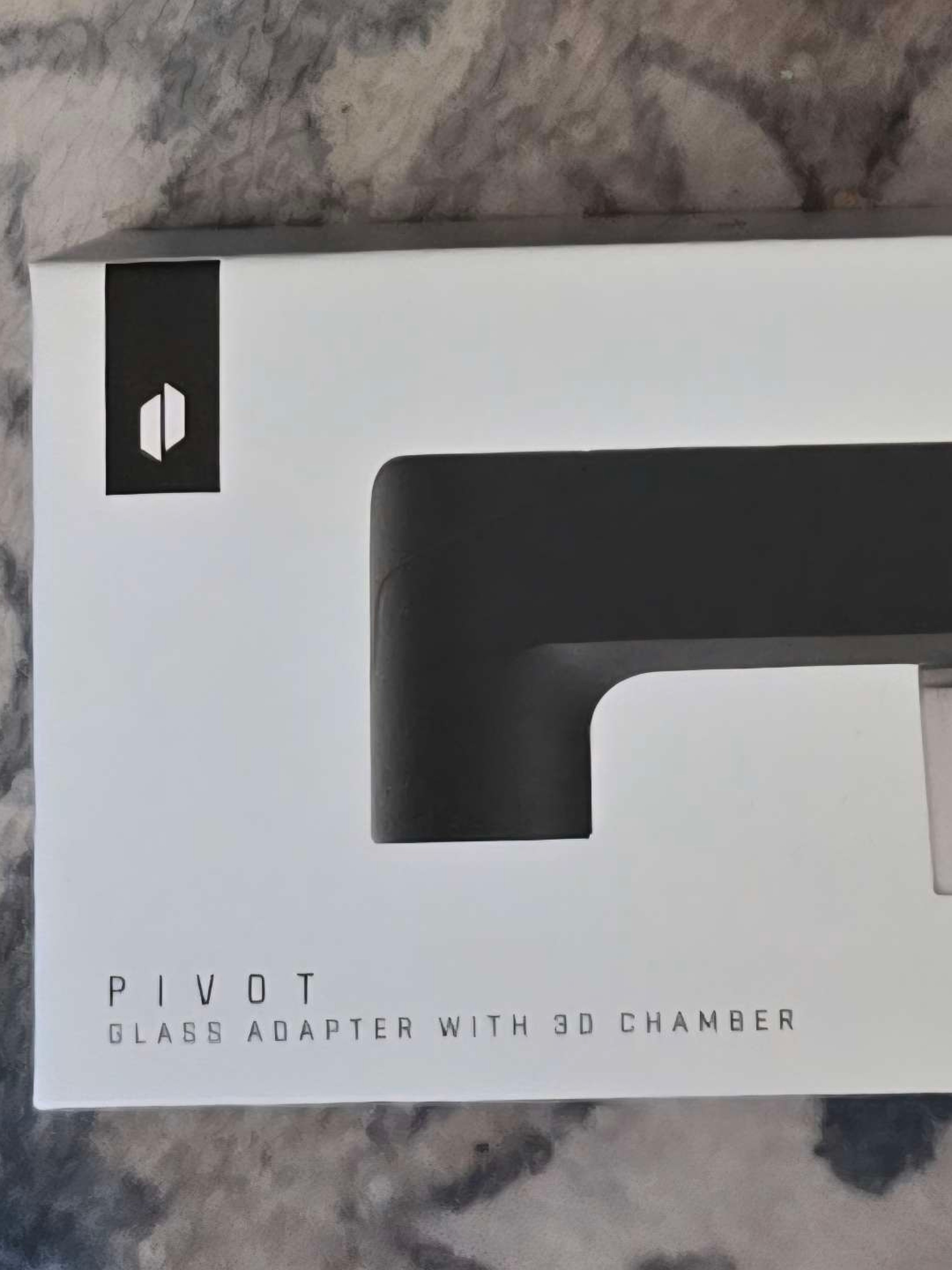 Preview pic of Puffco pivot adapter