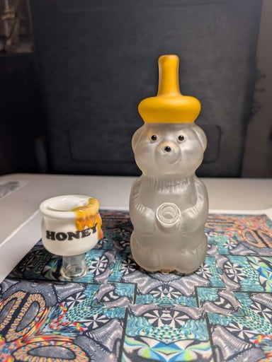 Preview pic of Kurt B Bear