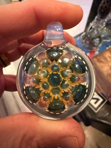 Preview pic of Eusheen 2014 pendant