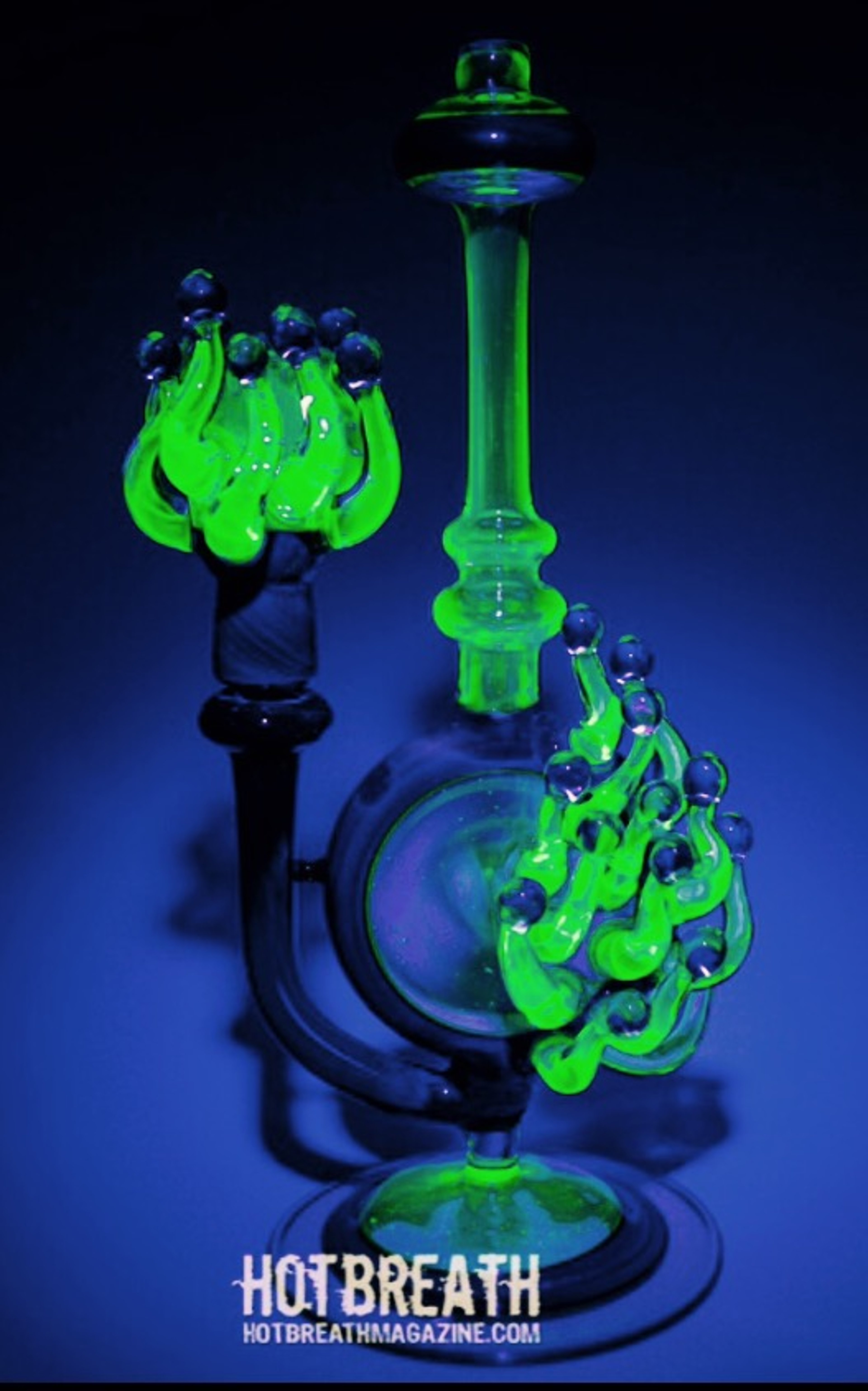 Preview pic of Ben Burton “Burtoni” Glass UV Trichome Canteen Rig