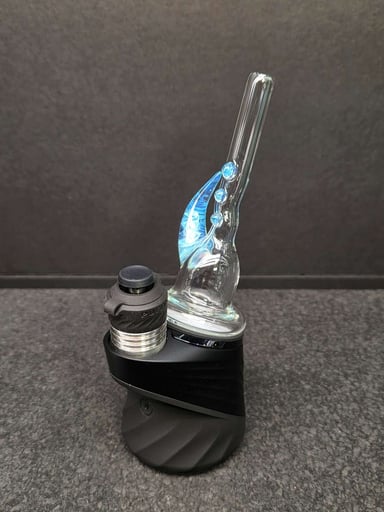 Preview pic of Magizle Clear w/ Color Horn Straw