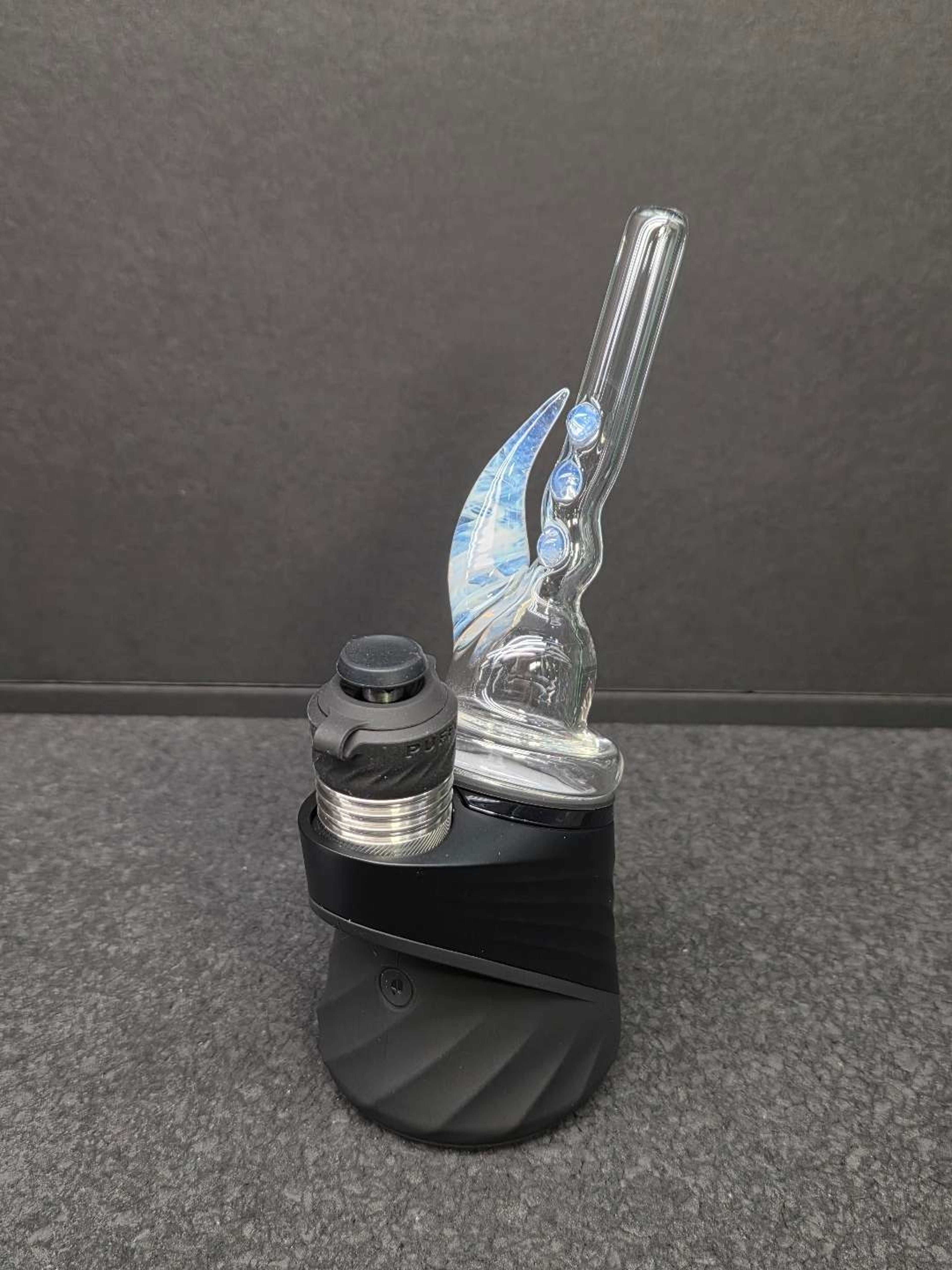 Magizle Clear w/ Color Horn Straw image 0