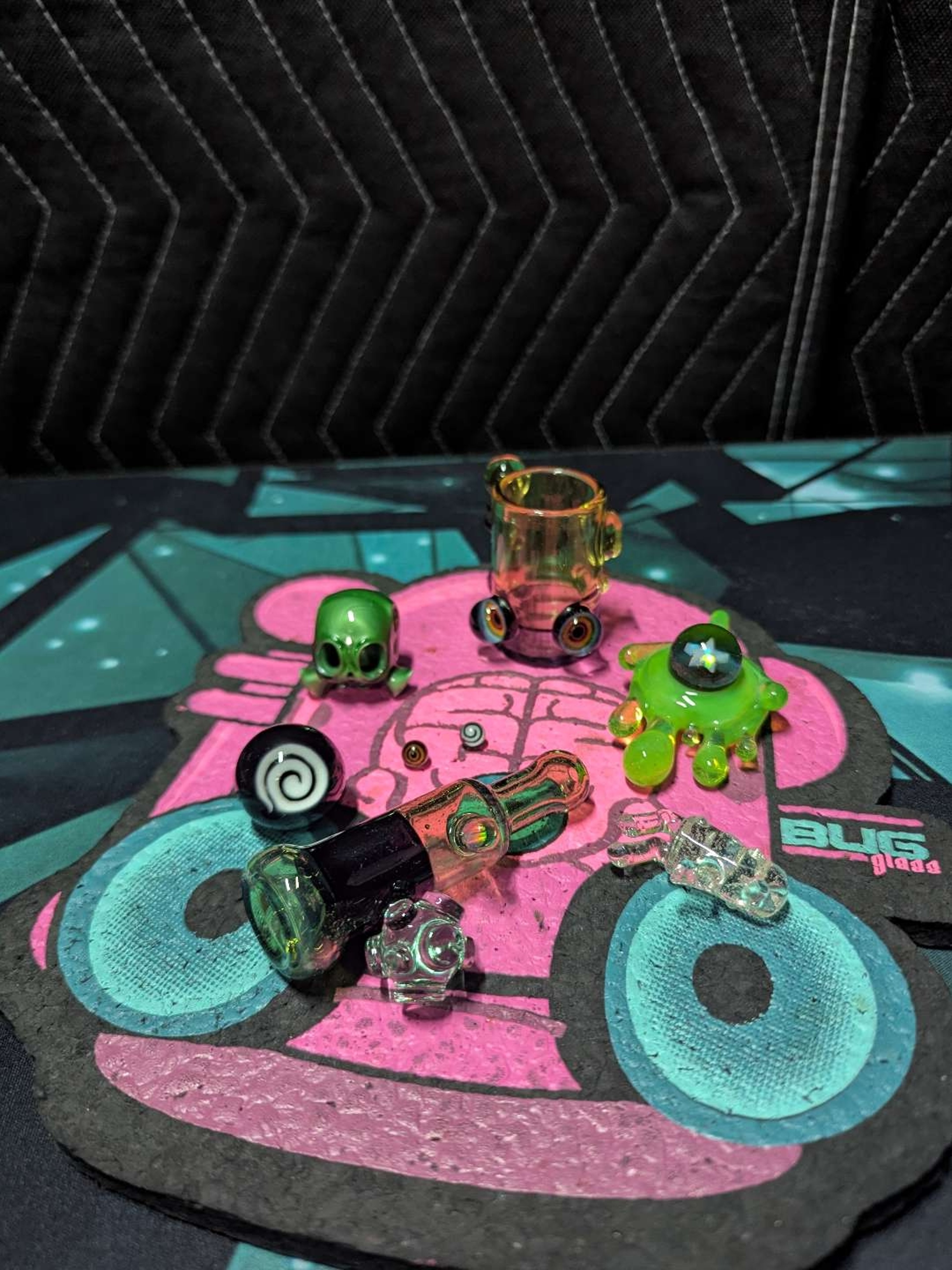 Preview pic of Buggin'