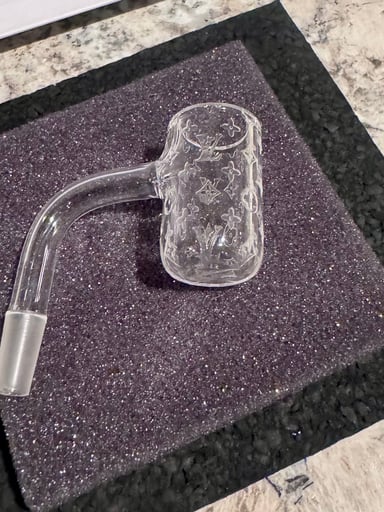 Preview pic of Long Island Quartz Banger