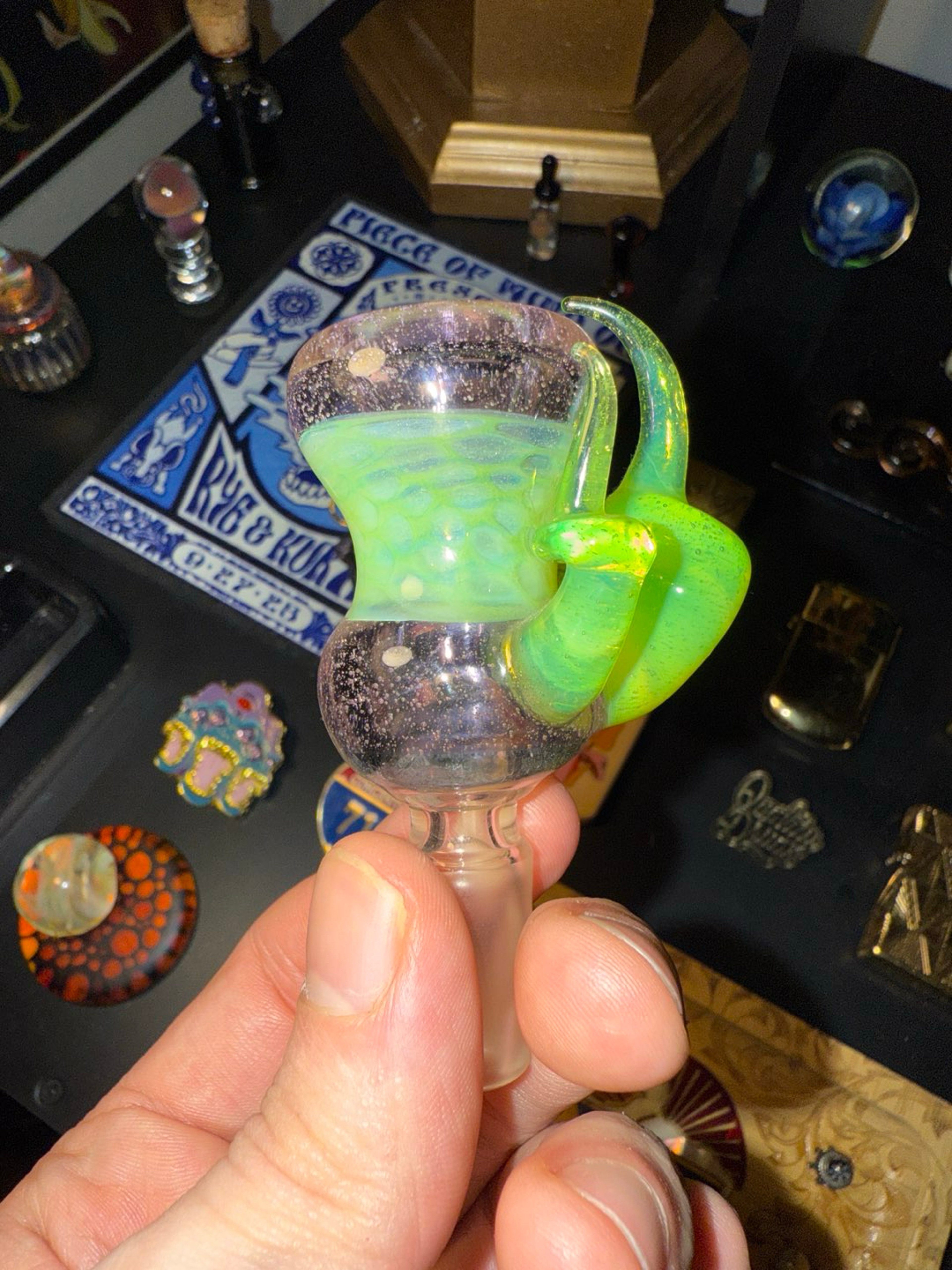 Preview pic of Ghost cat super OG horned slide
