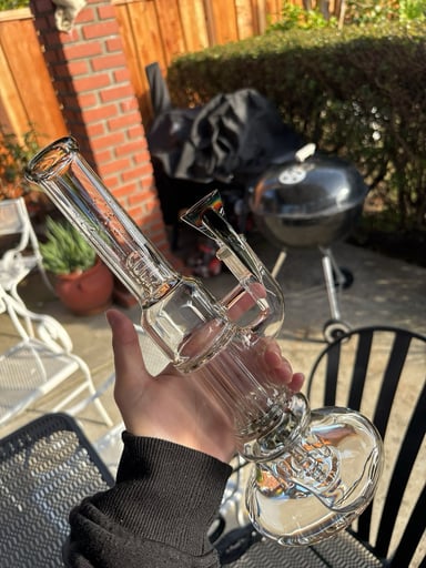 Preview pic of Bong for sale with bowl piece