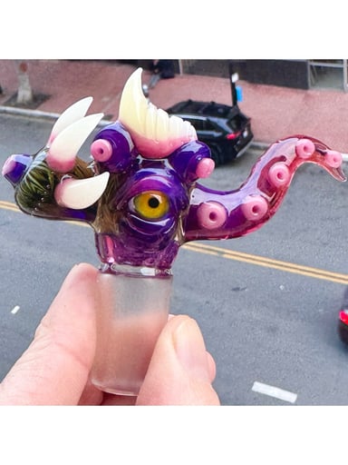 Preview pic of Salt x Sizelove Collab Slide