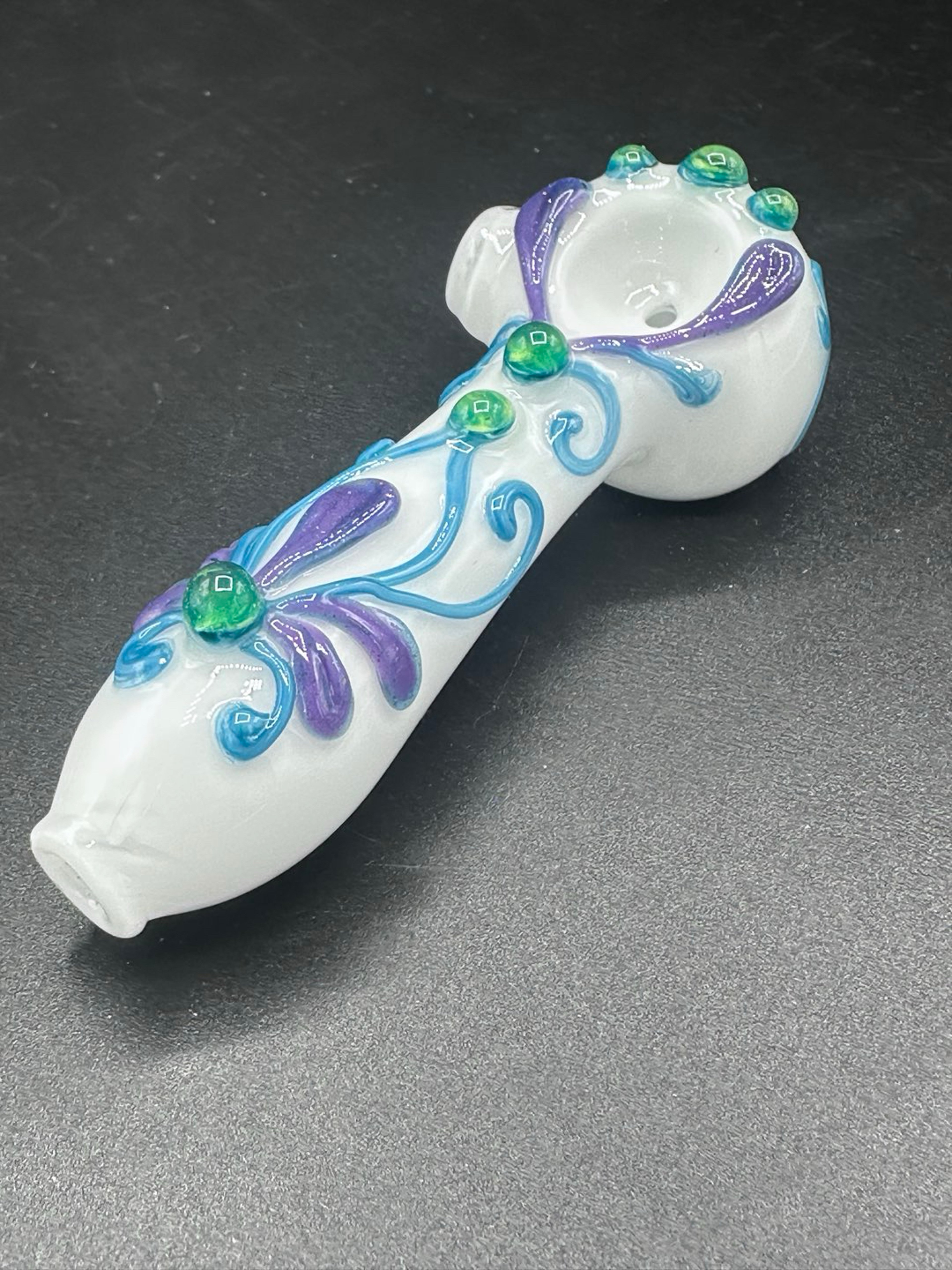 Preview pic of Lyric Glass Medium Spoon