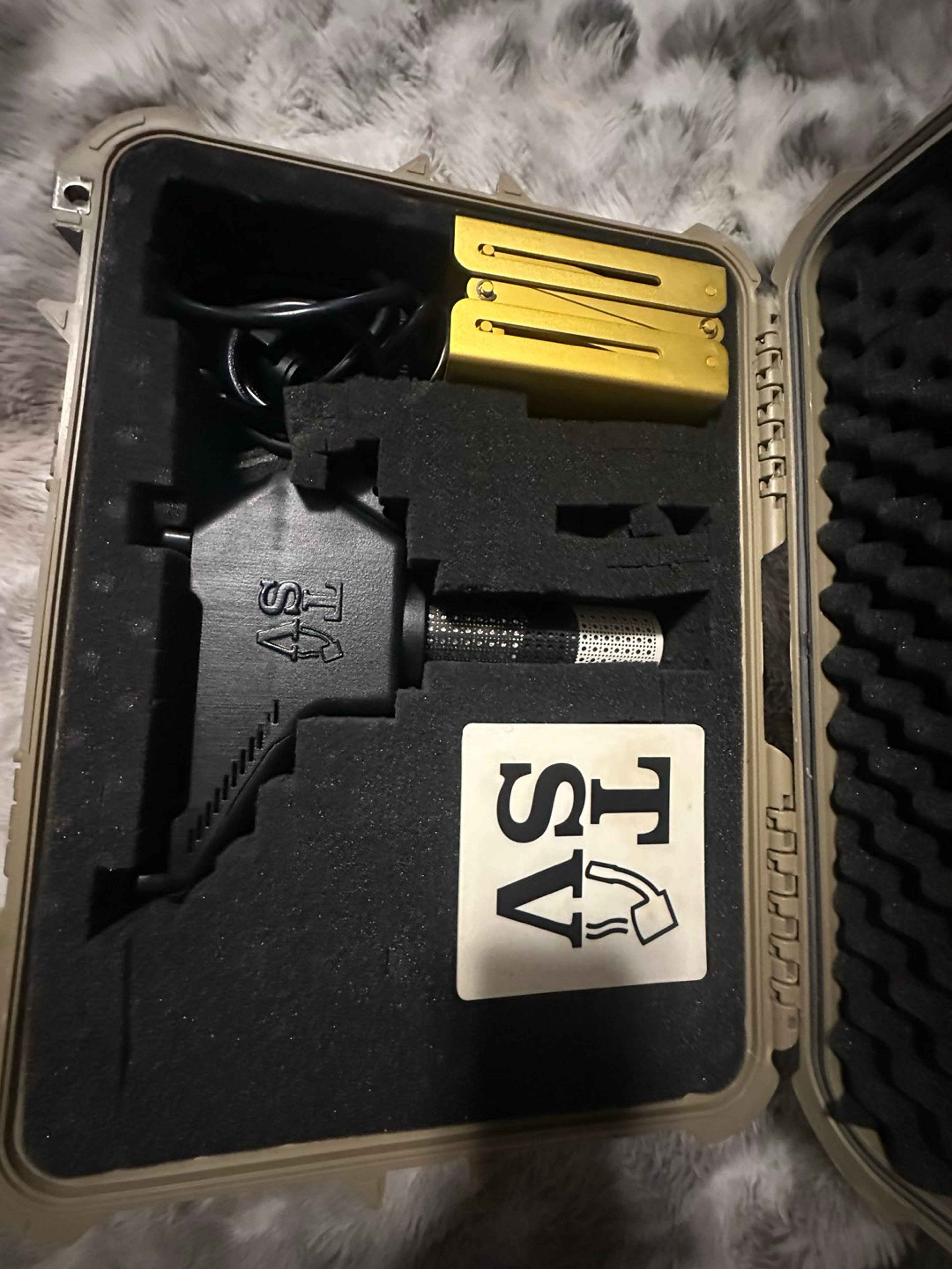 Preview pic of Tsv travel kit