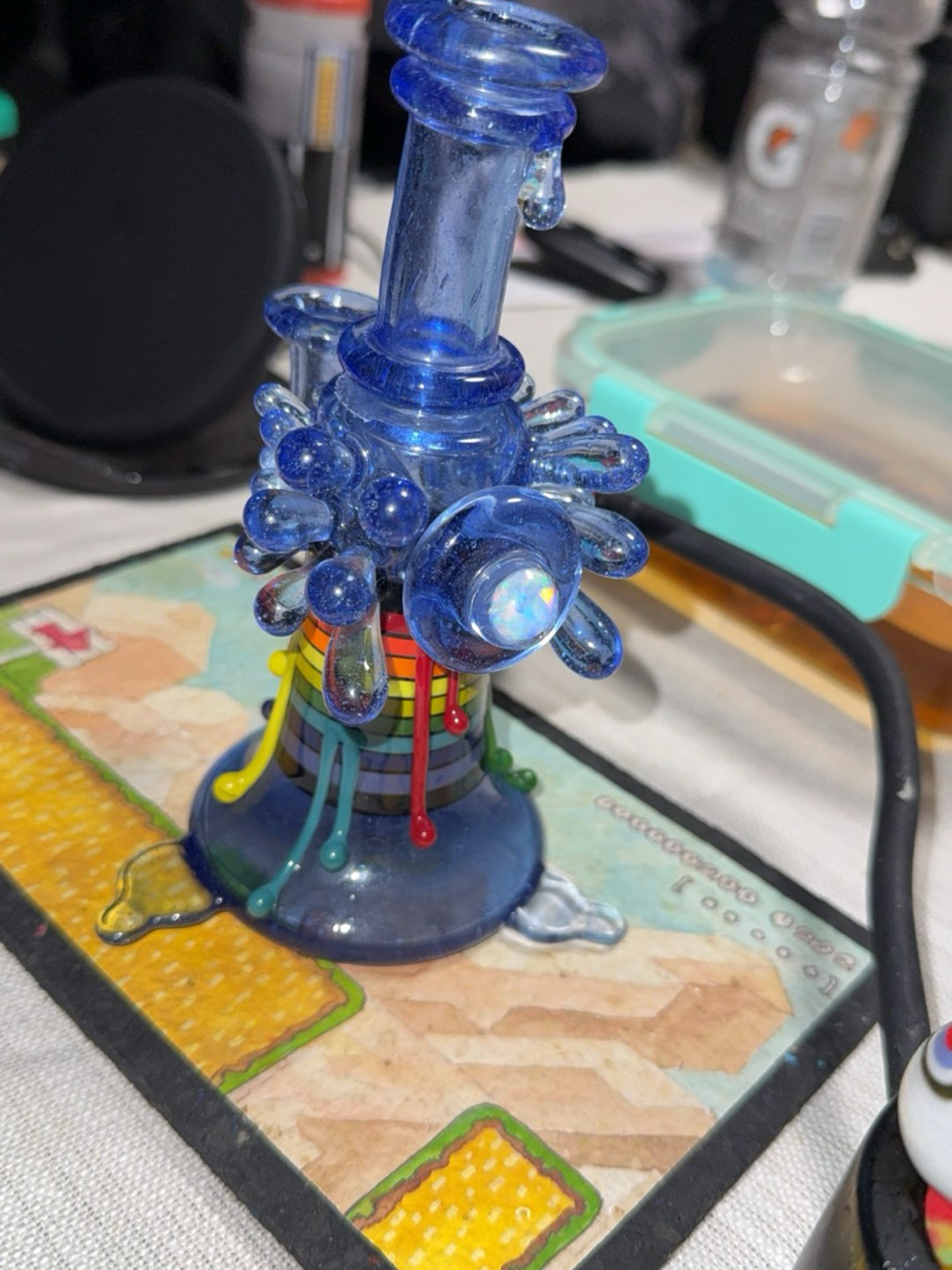 Skrillinger exploding candle image 0