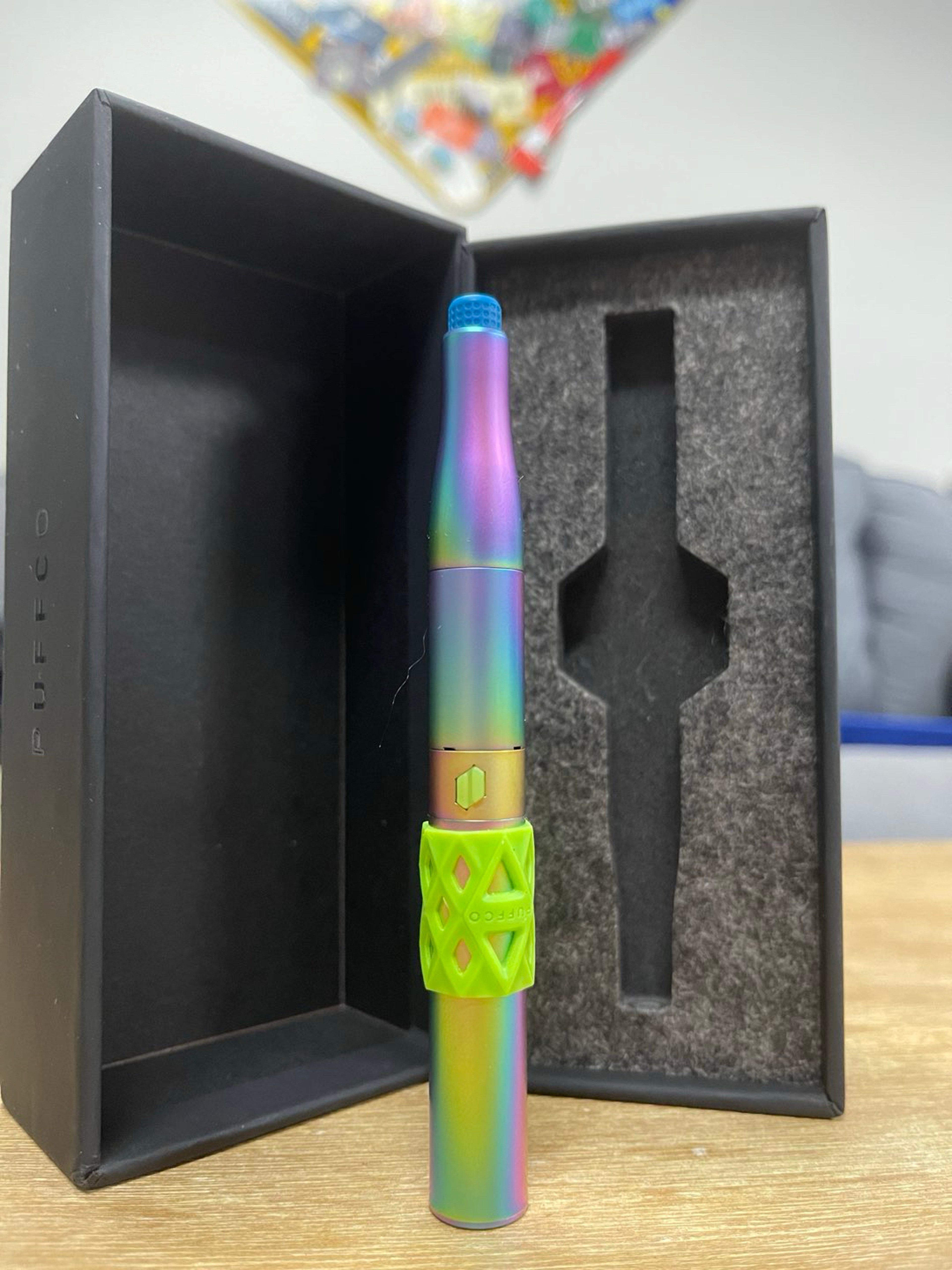 Puffco Plus Vision Vape Pen image 0