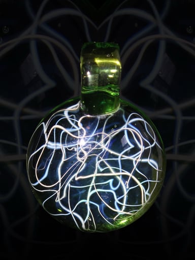 Preview pic of Congruent pendant