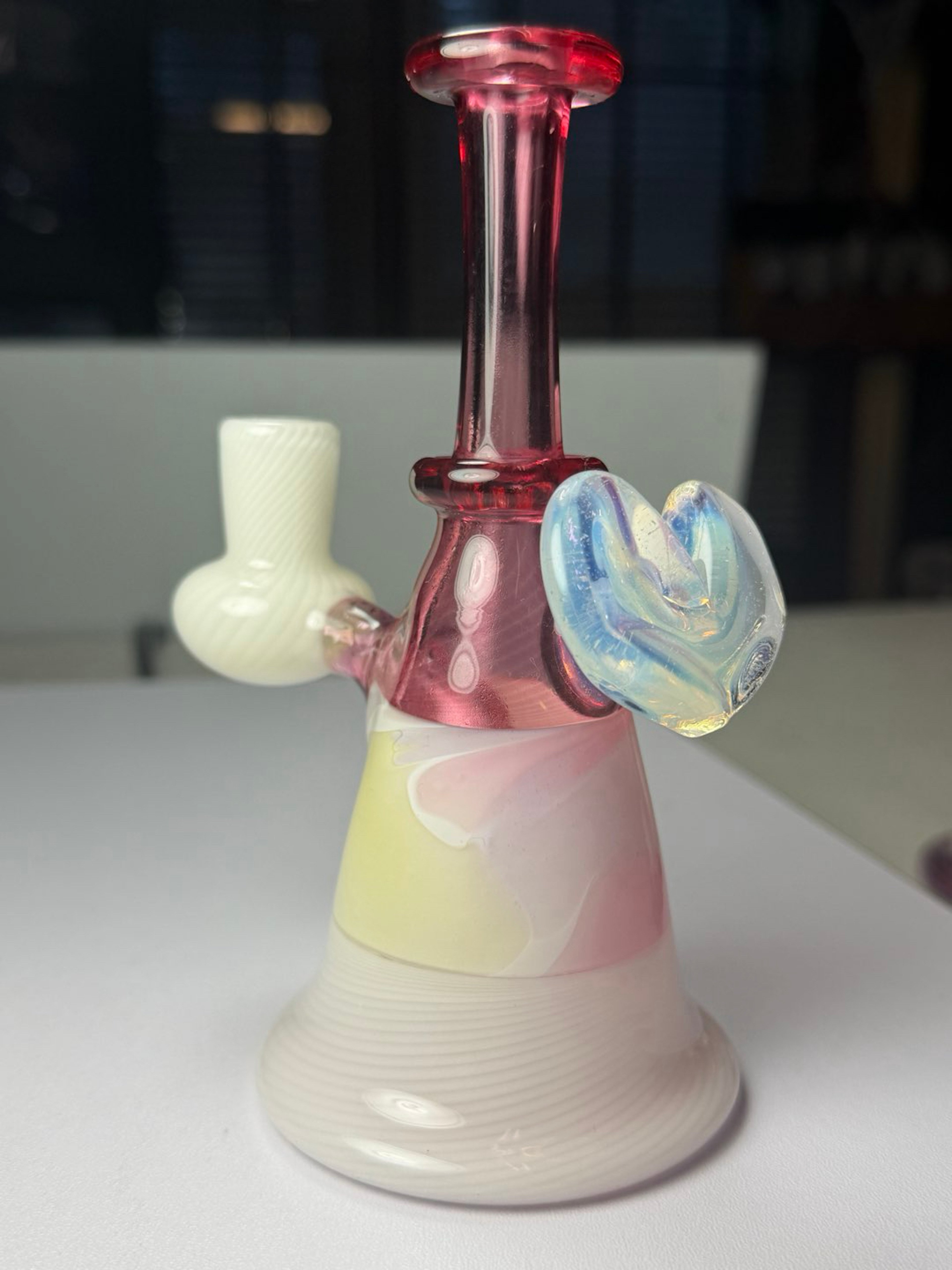 Preview pic of Bambi Glass Mini