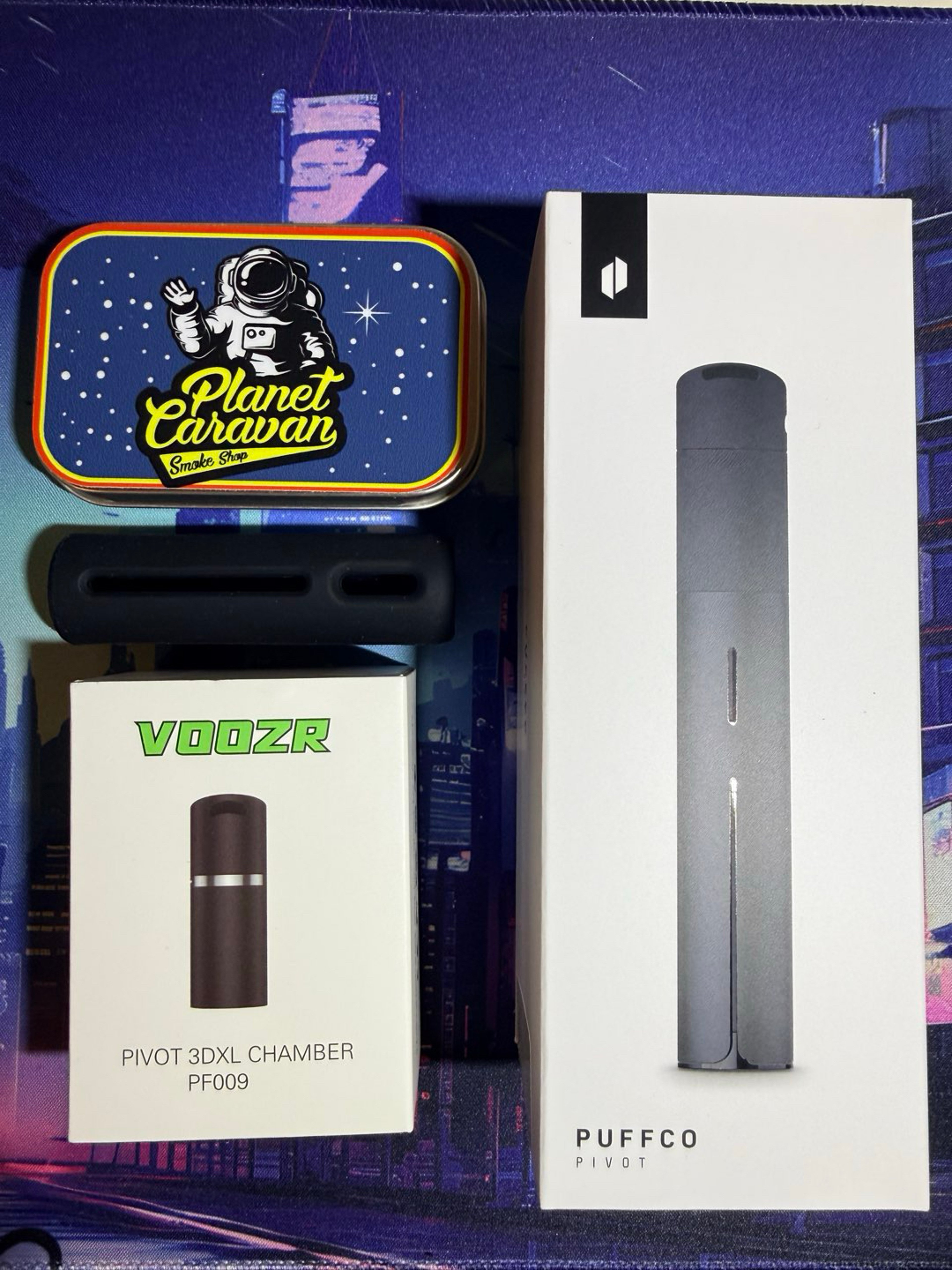 Preview pic of Puffco Pivot Bundle