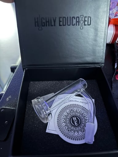 Preview pic of Highly Educated banger with Se pillar