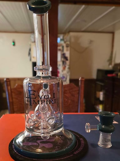Preview pic of Evol Empire "Klein-Bottle" Dab Rig